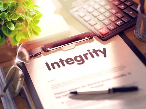 Understanding workplace integrity, its implementation and importance