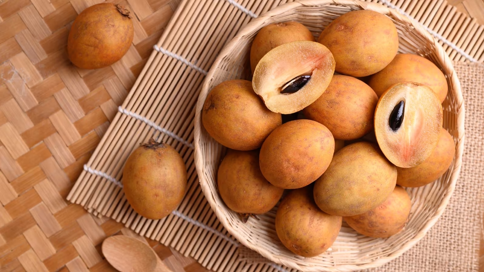 Analysing Sapodilla Health Benefits and Nutritional Values